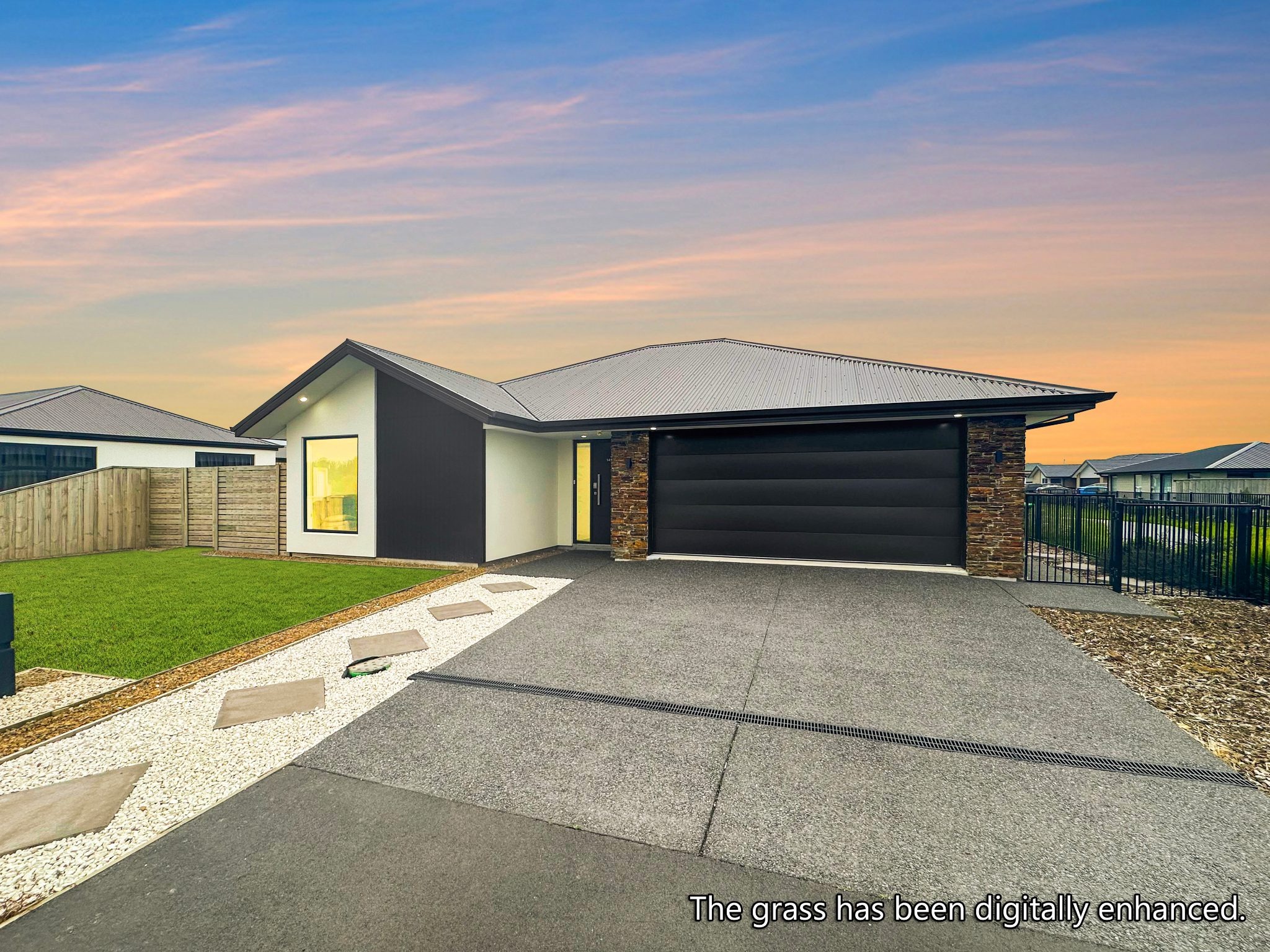 Must Sell - Owners Relocating Overseas image 4