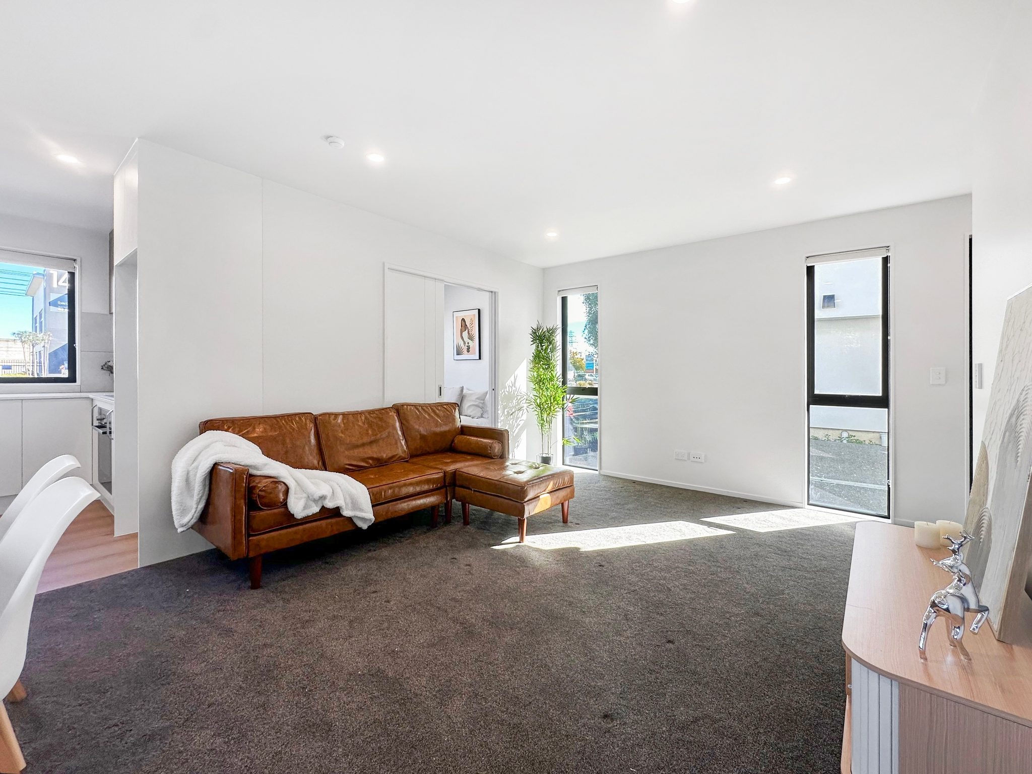 Prime Location | Boys & Girls High School Zone image 2