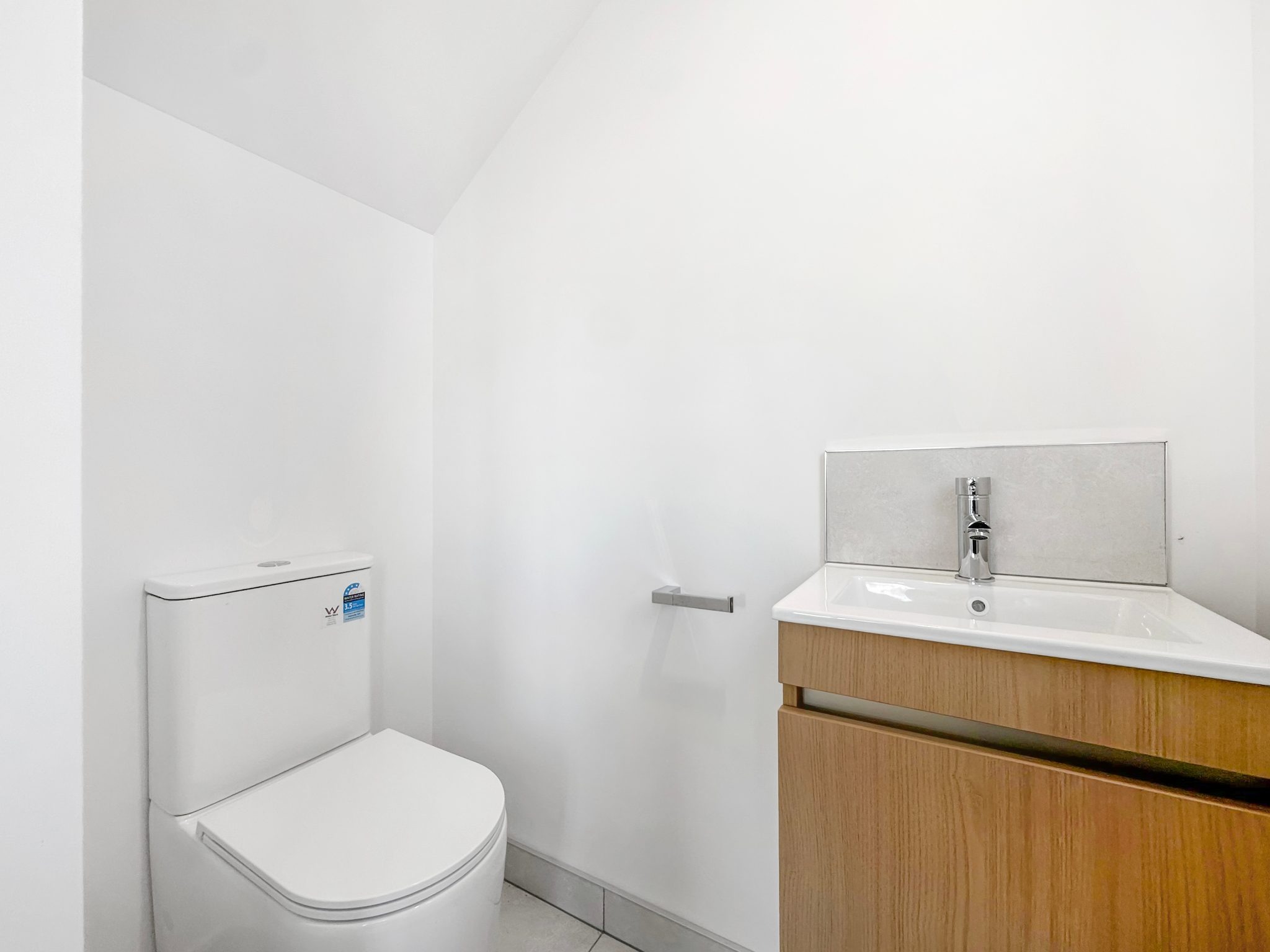 Prime Location | Boys & Girls High School Zone image 15