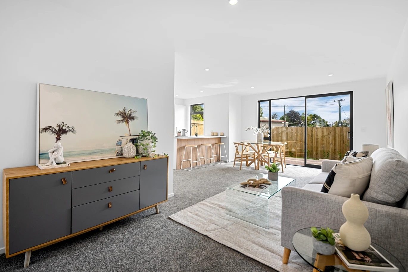 CBD, Hagley Park, Stadium & Parakiore at Your Door image 7