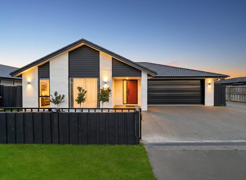 Modern Rolleston home