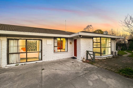 2/37 Karnak Crescent, Russley, Christchurch City, Canterbury